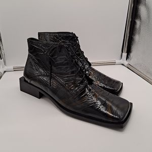 Museum quality Mirabelle black and brown patent leather square Toe shoes, 37 6.5